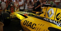 N-Gine Renault F1 Team Show